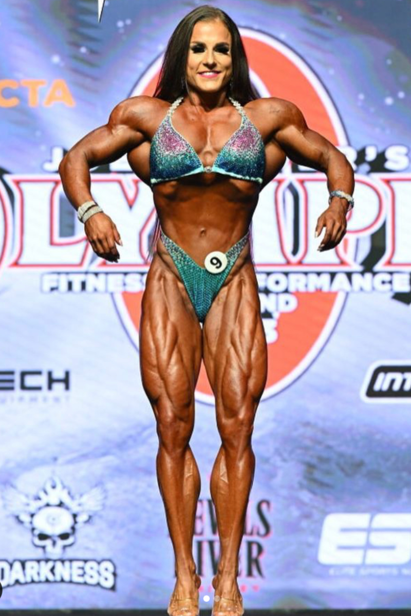 IFBB Pro Tereza Linhartova