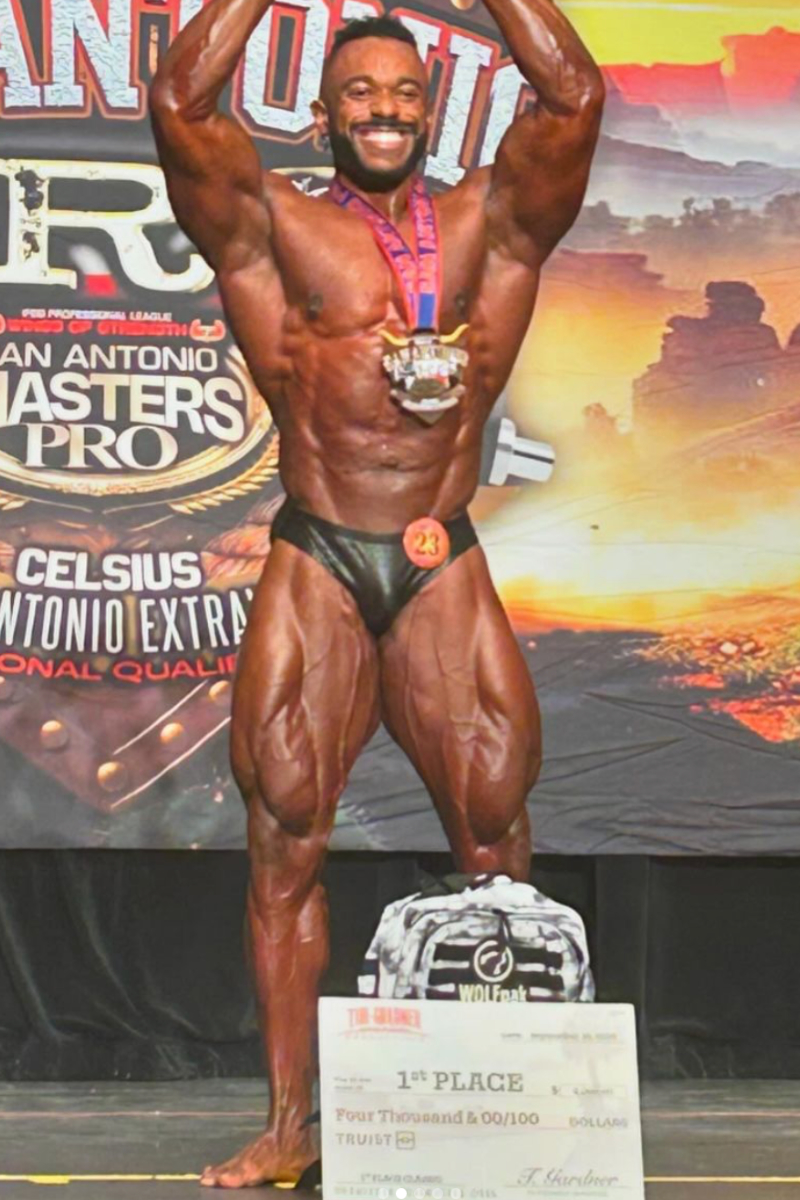 IFBB Pro Tony Taveras