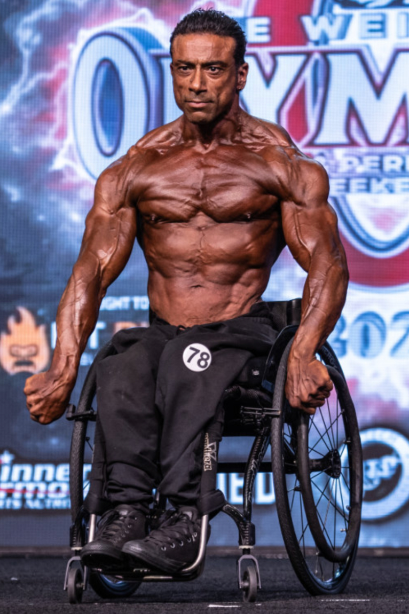 IFBB Pro Antoni Khadraoui