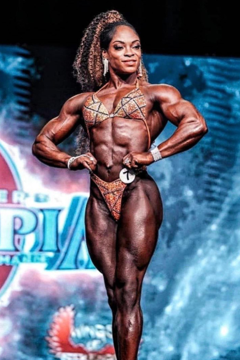 IFBB Pro Michelle Fredua-Mensah