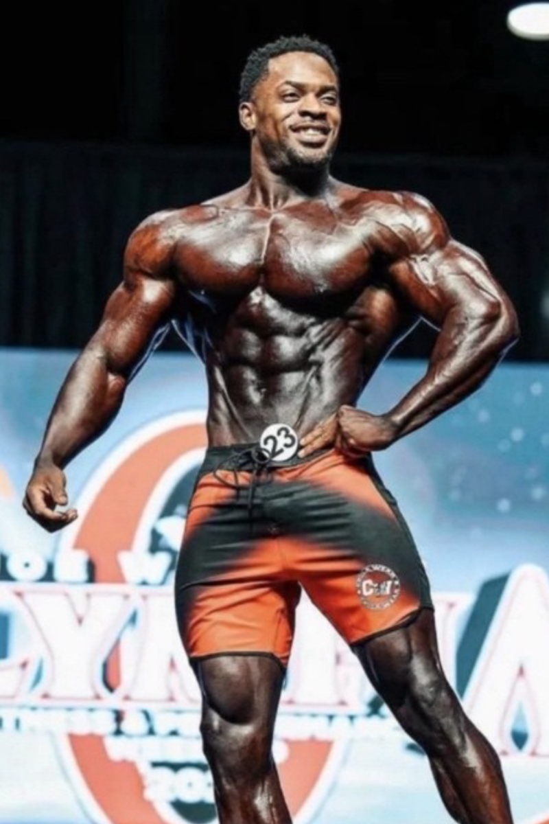 IFBB Pro Emanuel Hunter