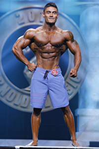 IFBB Pro Jeremy Potvin