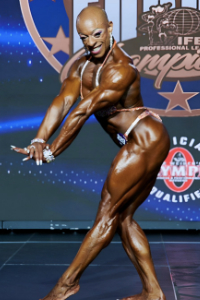 IFBB Pro Barbara Menage