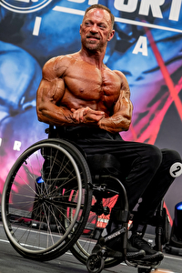 IFBB Pro Tim Caldwell