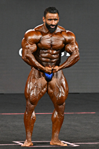 IFBB Pro Hadi Choopan