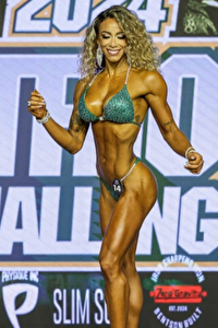 IFBB Pro Alice Rocha