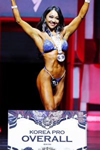 IFBB Pro Chanyu Xu