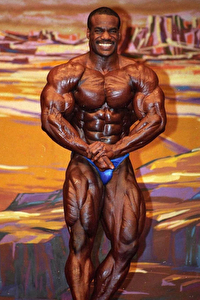 IFBB Pro Chris Cormier