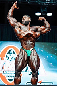 IFBB Pro Keone Pearson