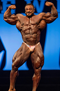 IFBB Pro Roelly Winklaar