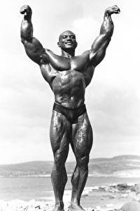 IFBB Pro Sergio Oliva