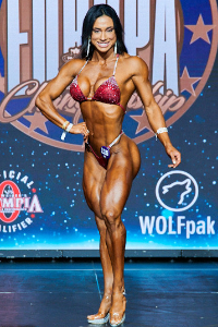 IFBB Pro Camile Luz