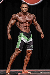 IFBB Pro Riccardo Croci